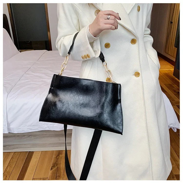 Sac Émeraude Structuré - Chaîne Dorée Luxe