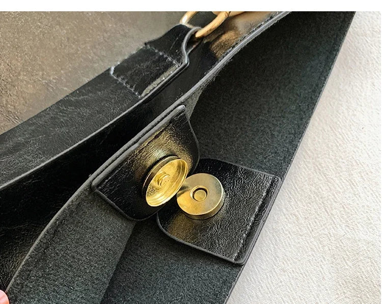 Sac Émeraude Structuré - Chaîne Dorée Luxe