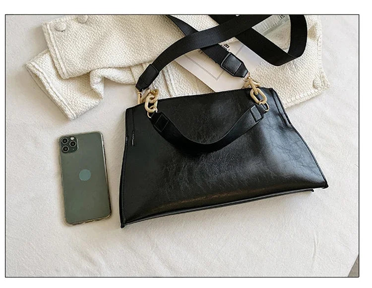 Sac Émeraude Structuré - Chaîne Dorée Luxe